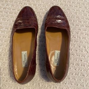 Cole Hahn, reddish brown, authentic alligator, loafers. Size 8.5,.